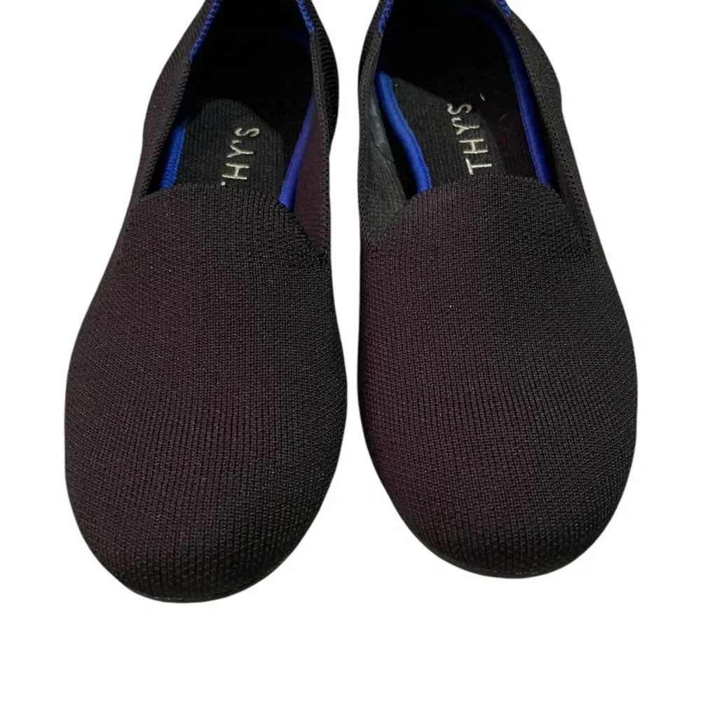 Rothy's Women's Black and‎ Blue Flats